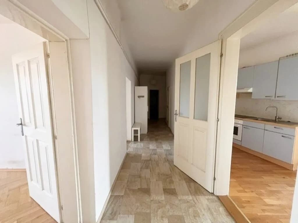 3-Zimmer-Wohnung mieten in Graz – 100 m², € 1.067 – Bild 3 von 12