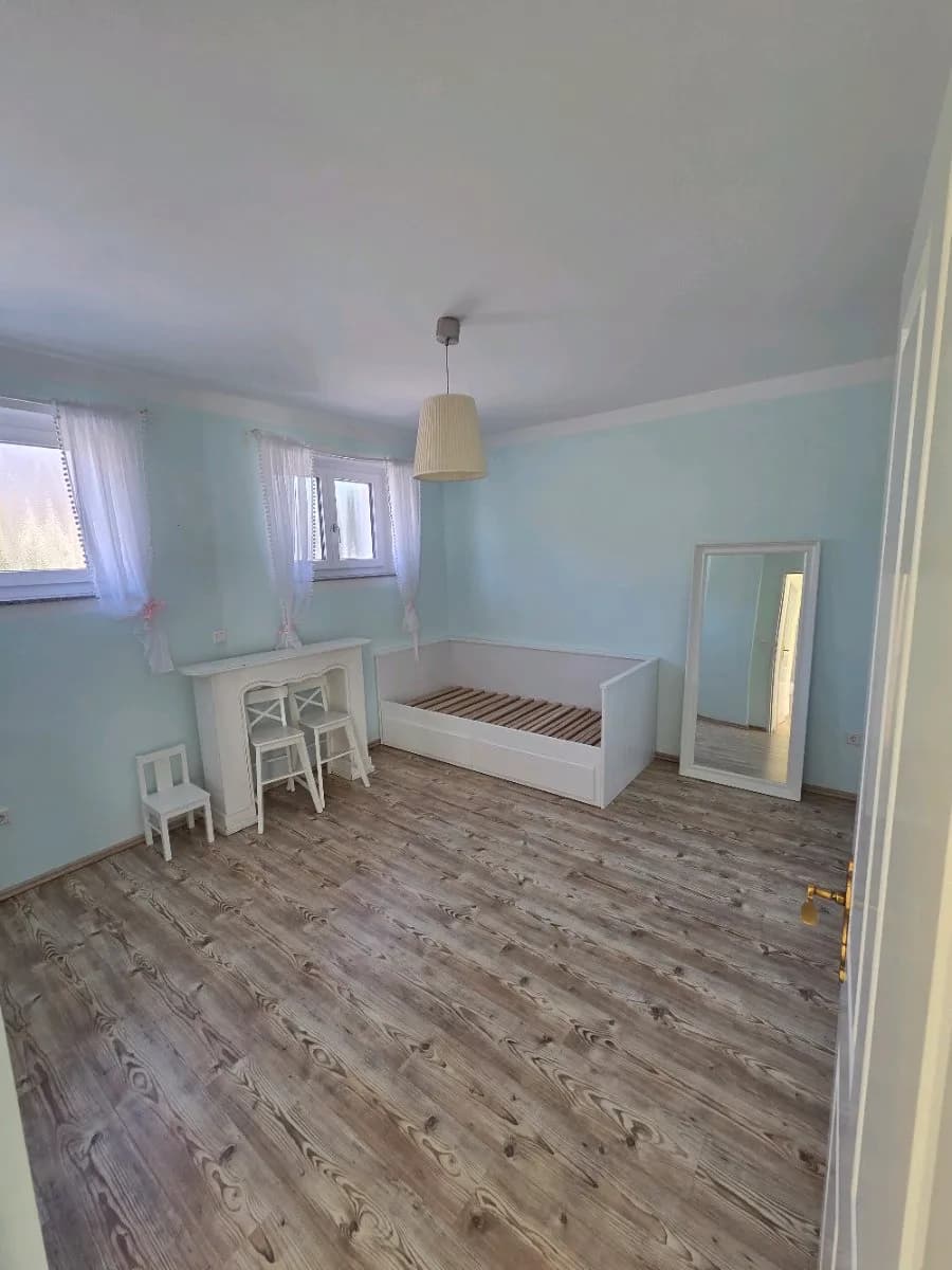 7-Zimmer-Wohnung mieten in Tulln – 105 m², € 1.450 – Bild 3 von 18