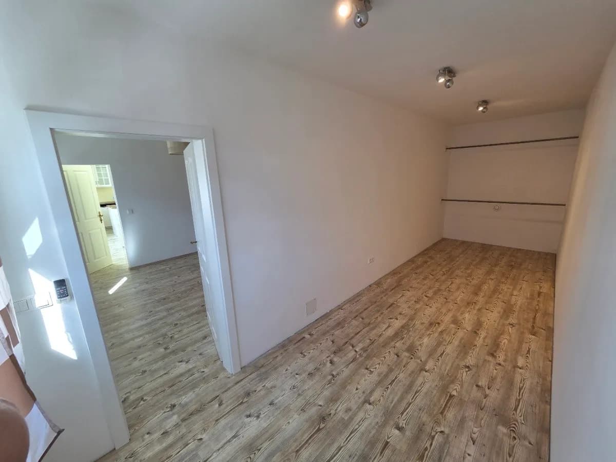 7-Zimmer-Wohnung mieten in Tulln – 105 m², € 1.450 – Bild 10 von 18