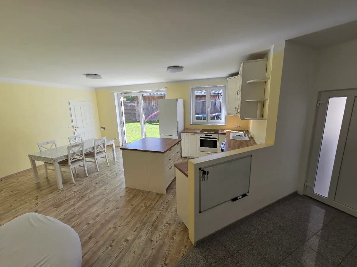 7-Zimmer-Wohnung mieten in Tulln – 105 m², € 1.450 – Bild 17 von 18