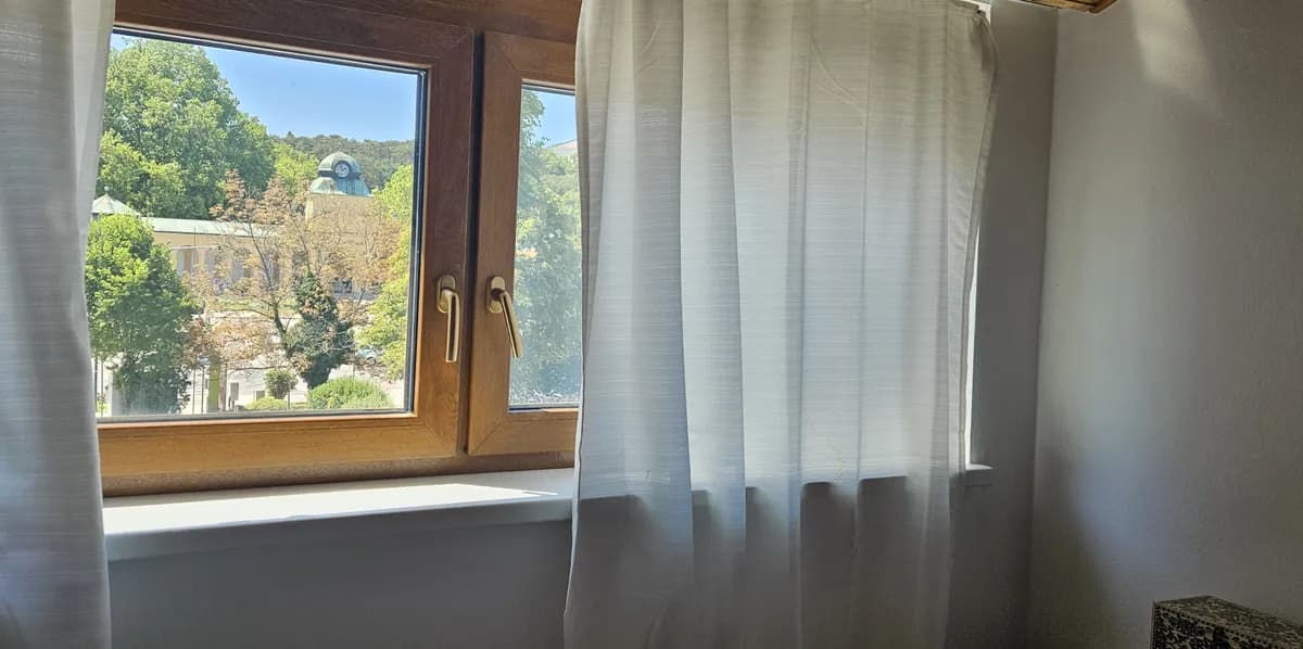 2-Zimmer-Wohnung kaufen in Baden – 65 m², € 195.000 – Bild 14 von 16