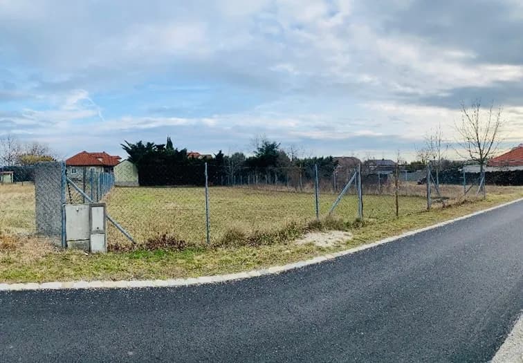 Grundstück kaufen in Neusiedl am See – 823 m², € 246.900