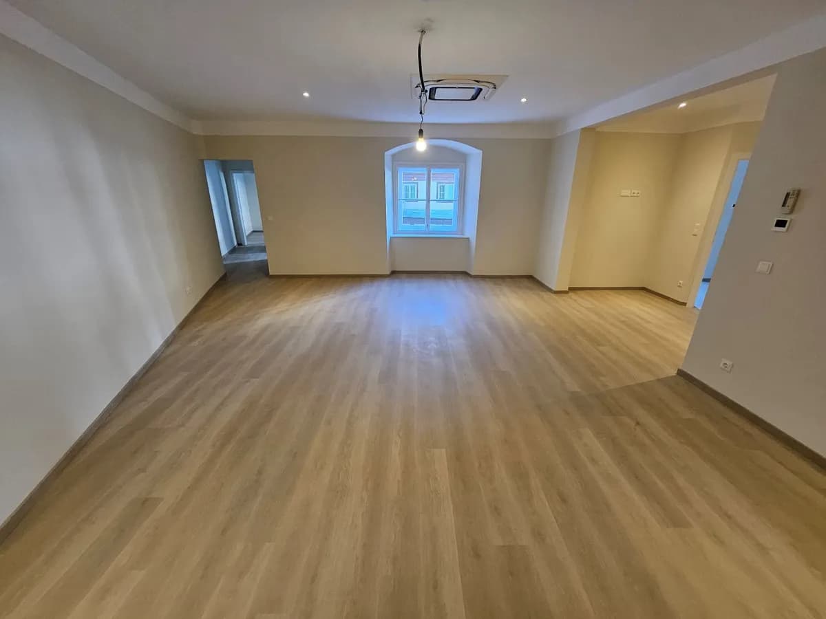 3-Zimmer-Wohnung mieten in Wien – 93 m², € 1.930