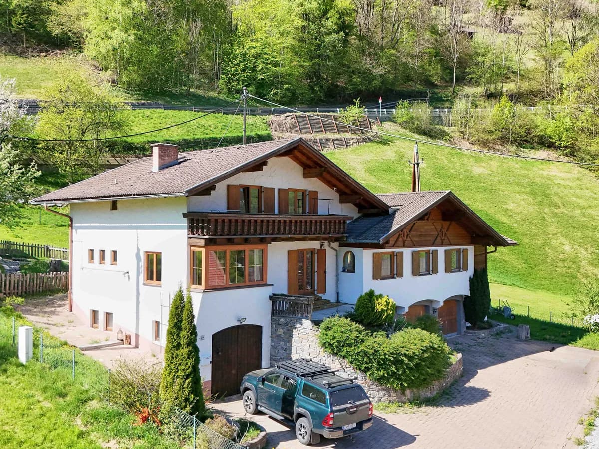6-Zimmer-Haus kaufen in Landeck – 287 m², € 1.100.000 – Bild 2 von 10