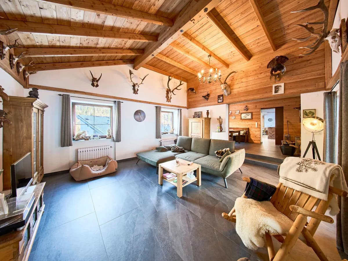 6-Zimmer-Haus kaufen in Landeck – 287 m², € 1.100.000 – Bild 3 von 10