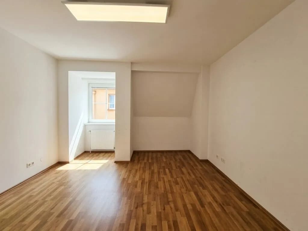 4-Zimmer-Gewerbeimmobilie mieten in Sankt Pölten – 109 m², € 1.166 – Bild 6 von 12
