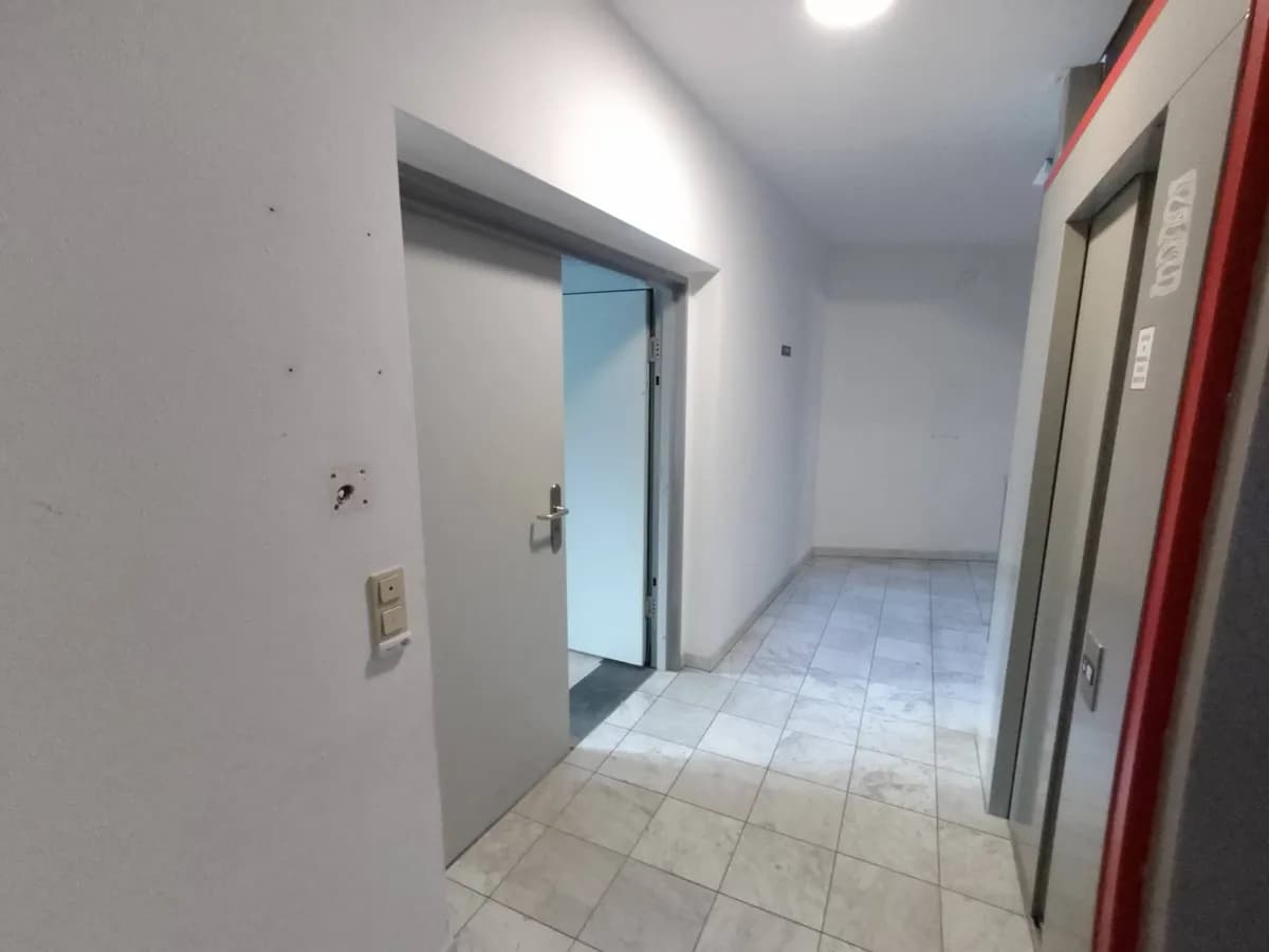 Gewerbeimmobilie mieten in Sankt Pölten – 346 m², € 4.000 – Bild 4 von 24