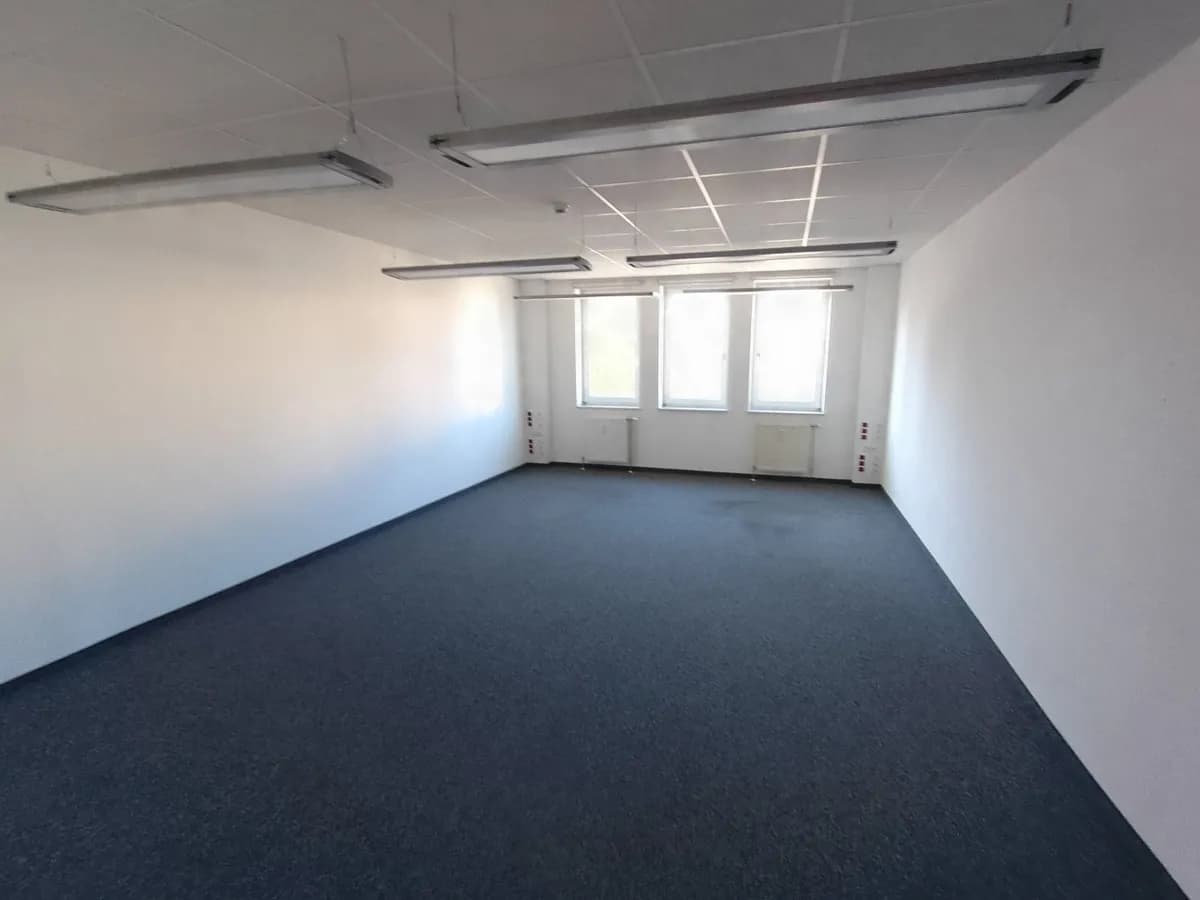 Gewerbeimmobilie mieten in Sankt Pölten – 346 m², € 4.000 – Bild 15 von 24