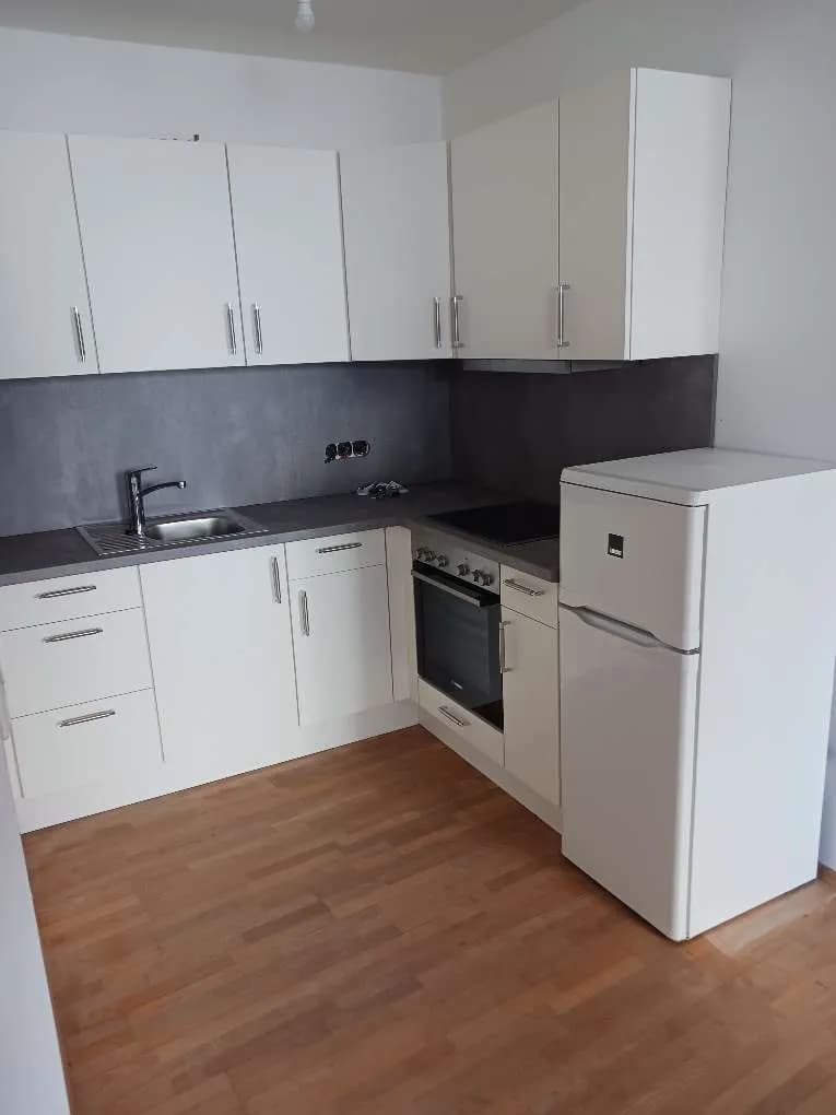 2-Zimmer-Wohnung mieten in Amstetten – 49 m², € 691