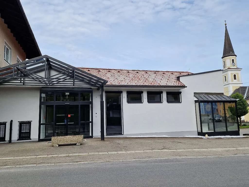 Gewerbeimmobilie mieten in Vöcklabruck – 407 m², € 2.000 – Bild 2 von 14