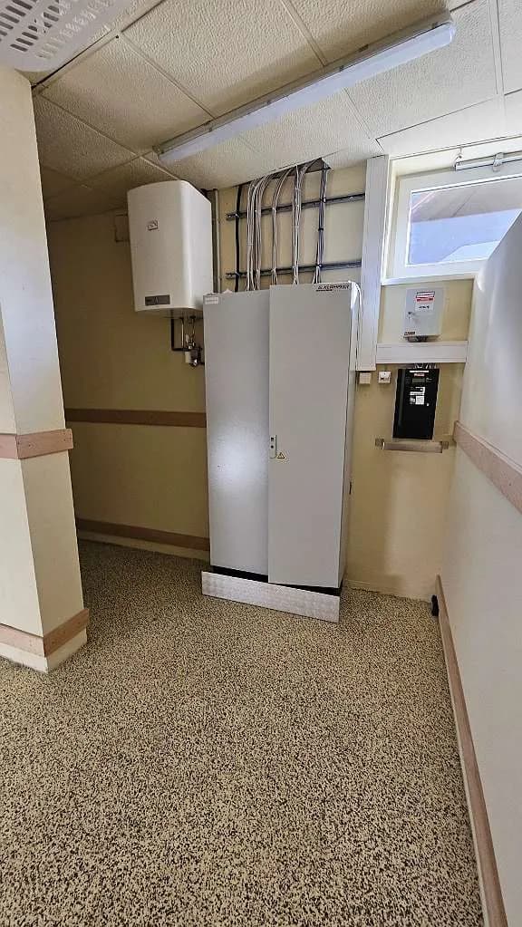 Gewerbeimmobilie mieten in Vöcklabruck – 407 m², € 2.000 – Bild 7 von 14