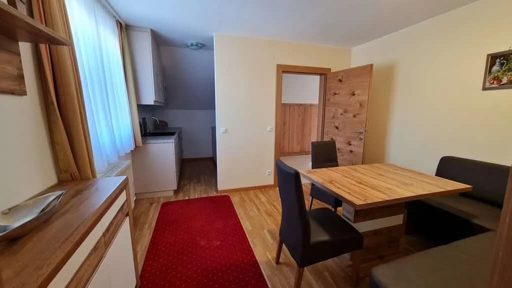 3-Zimmer-Wohnung mieten in Sankt Veit an der Glan – 74 m², € 1.280 – Bild 4 von 10