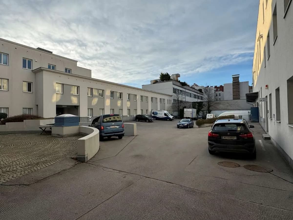 Gewerbeimmobilie mieten in Wien – 468 m², € 9 – Bild 5 von 10