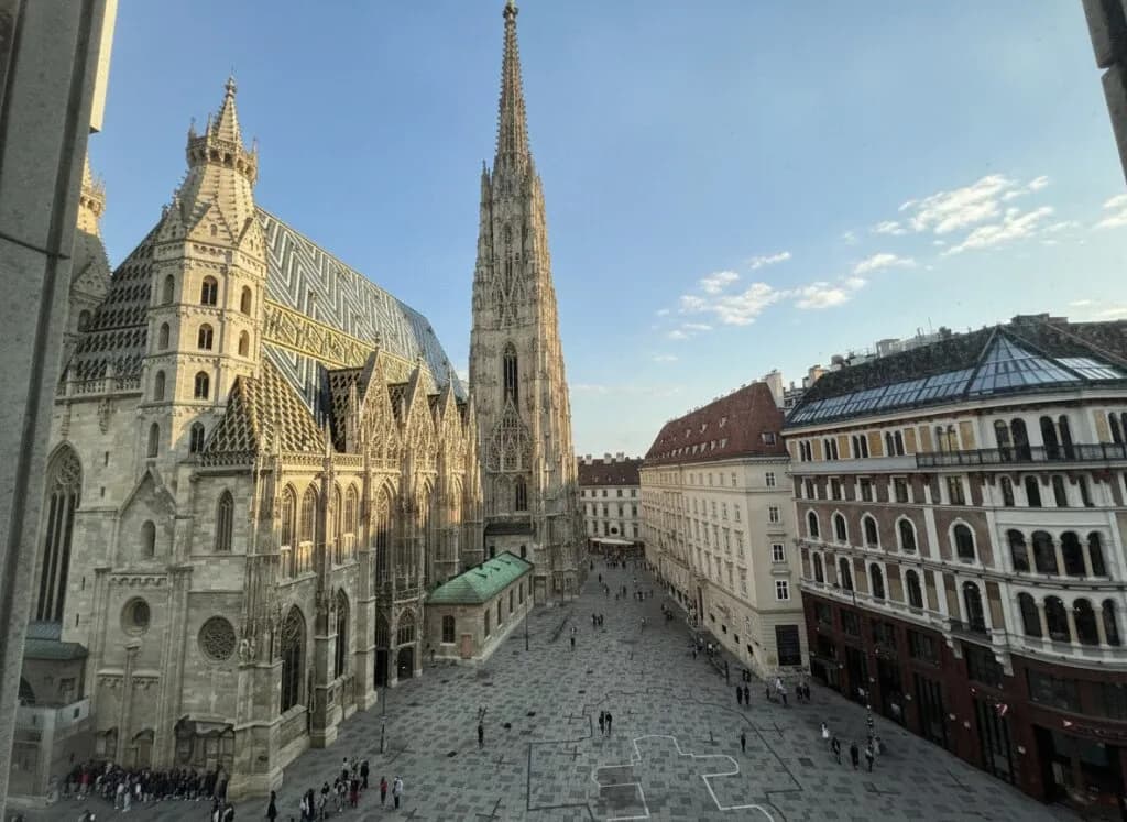 2-Zimmer-Wohnung mieten in Wien – 91,7 m², € 2.500