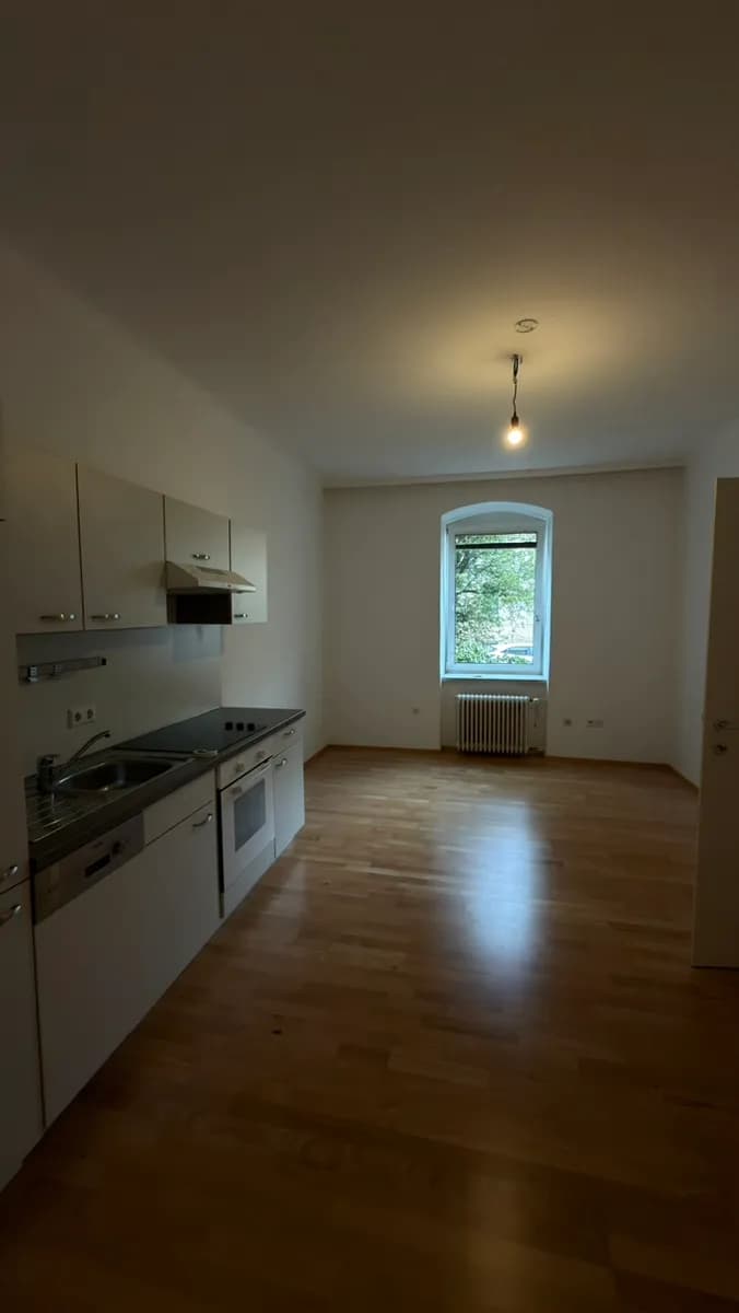 2-Zimmer-Wohnung mieten in Linz – 46 m², € 572 – Bild 1 von 11