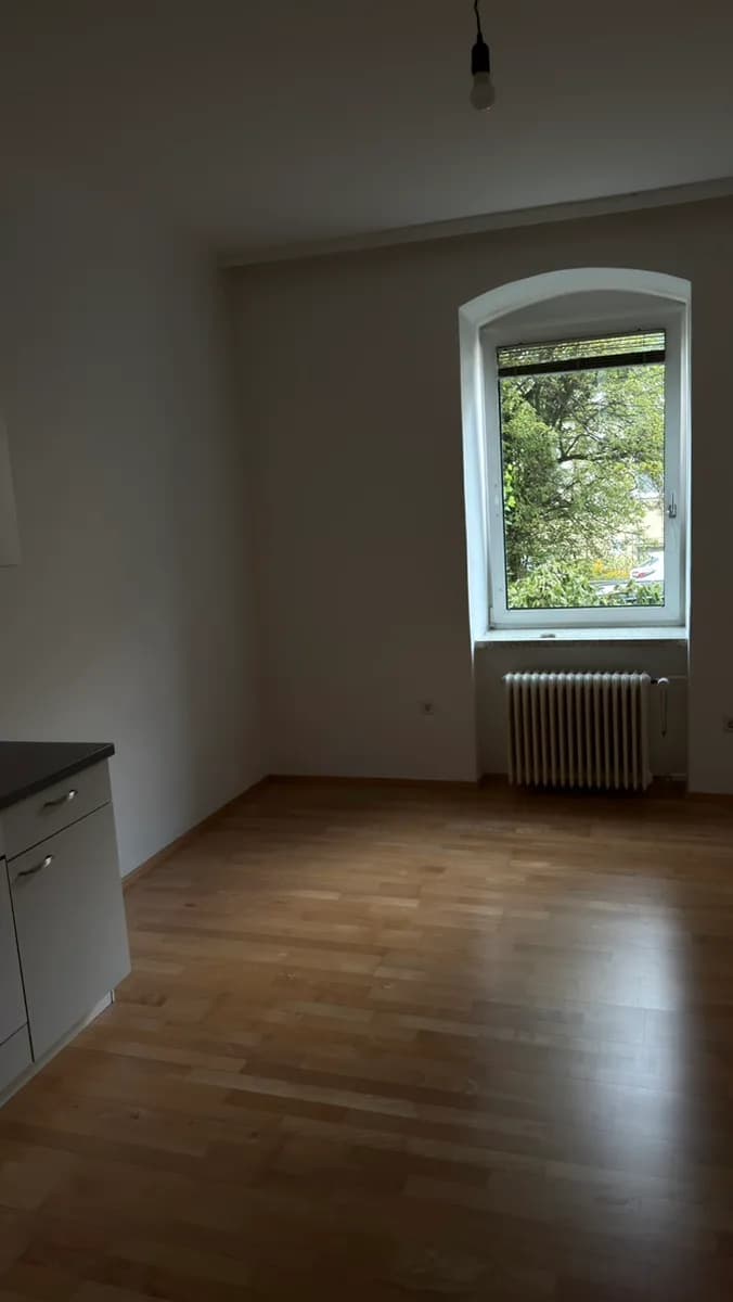 2-Zimmer-Wohnung mieten in Linz – 46 m², € 572 – Bild 2 von 11