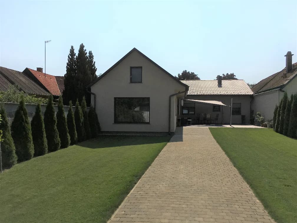 5-Zimmer-Haus kaufen in Neusiedl am See – 144 m², € 335.000