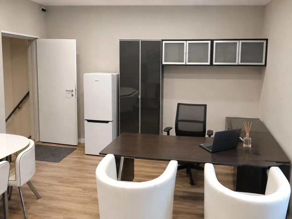 Gewerbeimmobilie kaufen in Wien – 241 m², € 395.000 – Bild 2 von 14