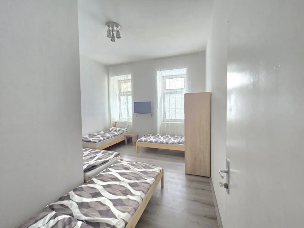 Gewerbeimmobilie kaufen in Wien – 241 m², € 395.000 – Bild 7 von 14