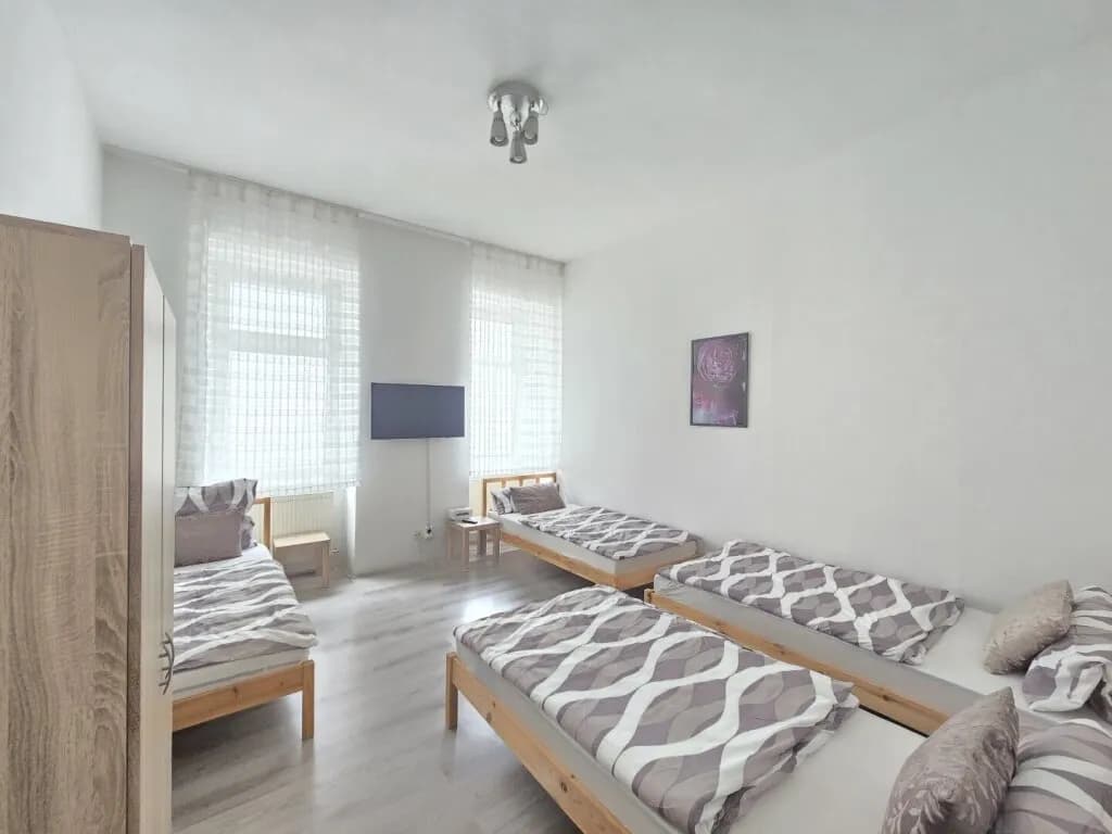 Gewerbeimmobilie kaufen in Wien – 241 m², € 395.000 – Bild 8 von 14