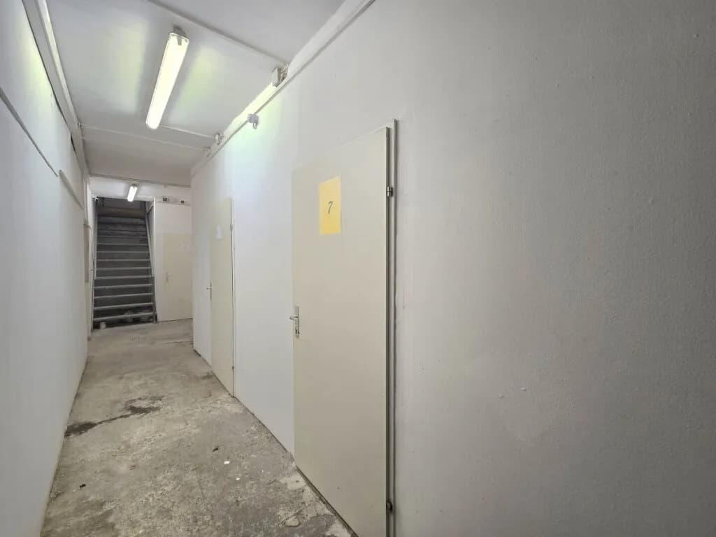 Gewerbeimmobilie kaufen in Wien – 241 m², € 395.000 – Bild 11 von 14