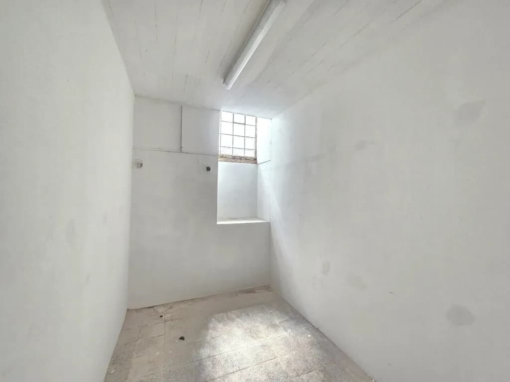 Gewerbeimmobilie kaufen in Wien – 241 m², € 395.000 – Bild 12 von 14