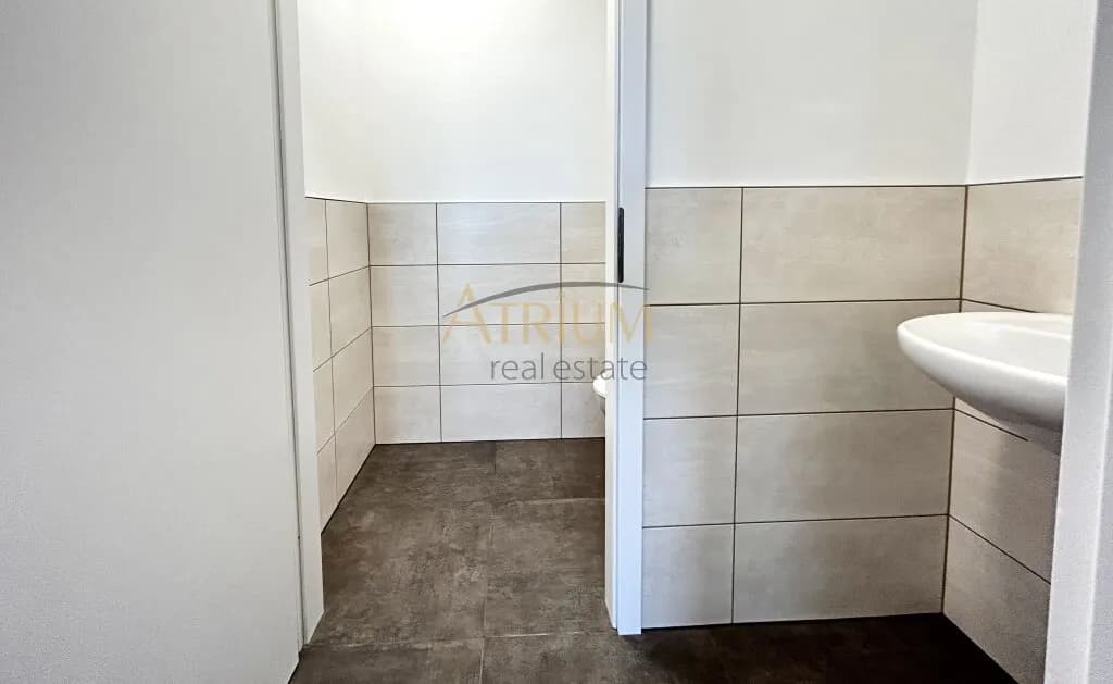Gewerbeimmobilie mieten in Baden – 69 m², € 984 – Bild 12 von 21