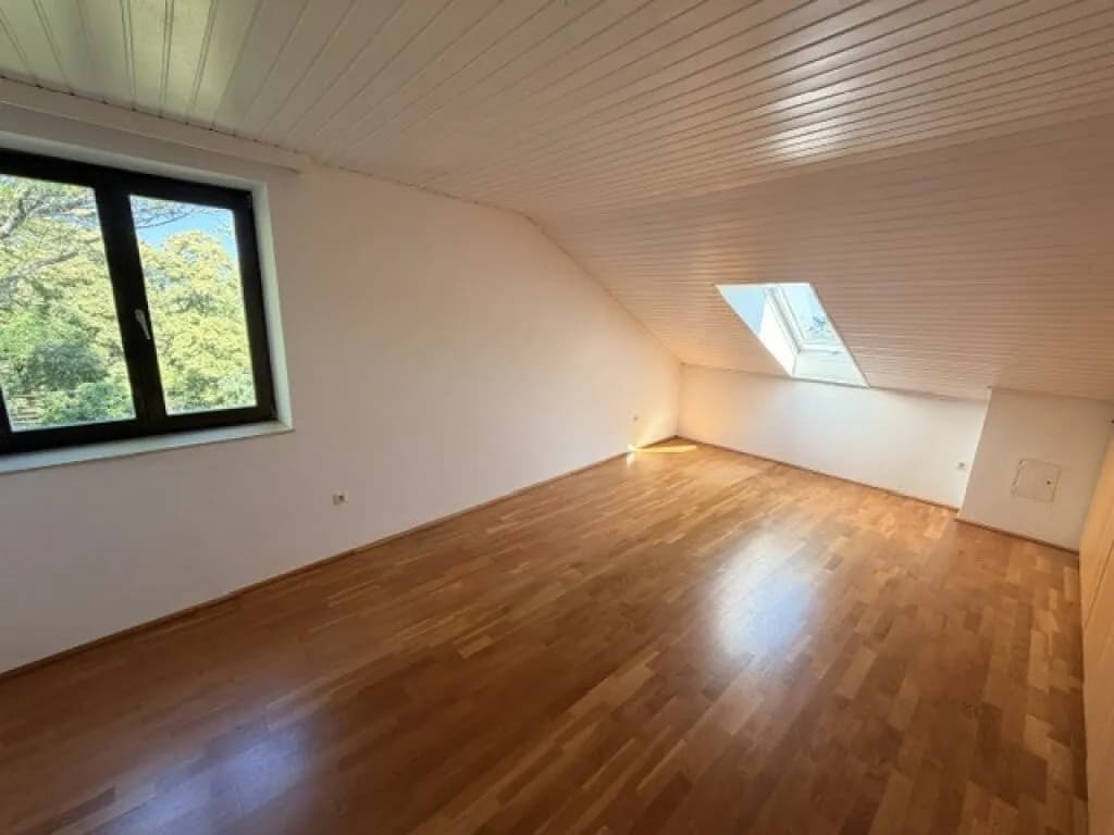 Haus mieten in Tulln – 220 m², € 2.909 – Bild 3 von 25