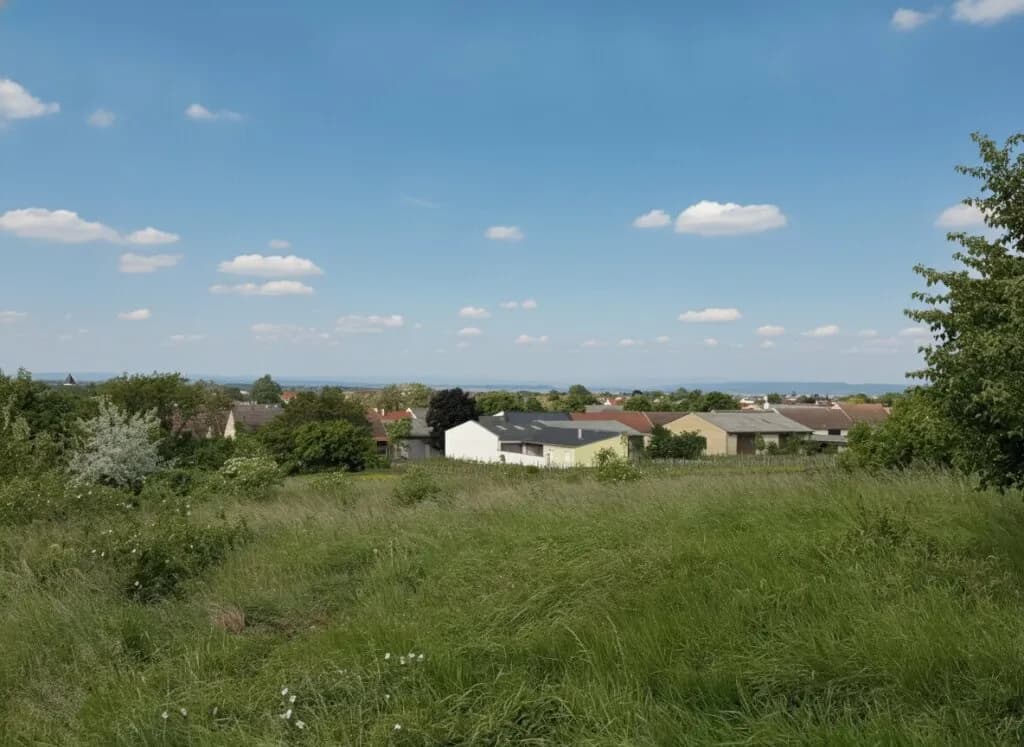 Grundstück kaufen in Neusiedl am See – 2 436 m², € 690.000 – Bild 2 von 3