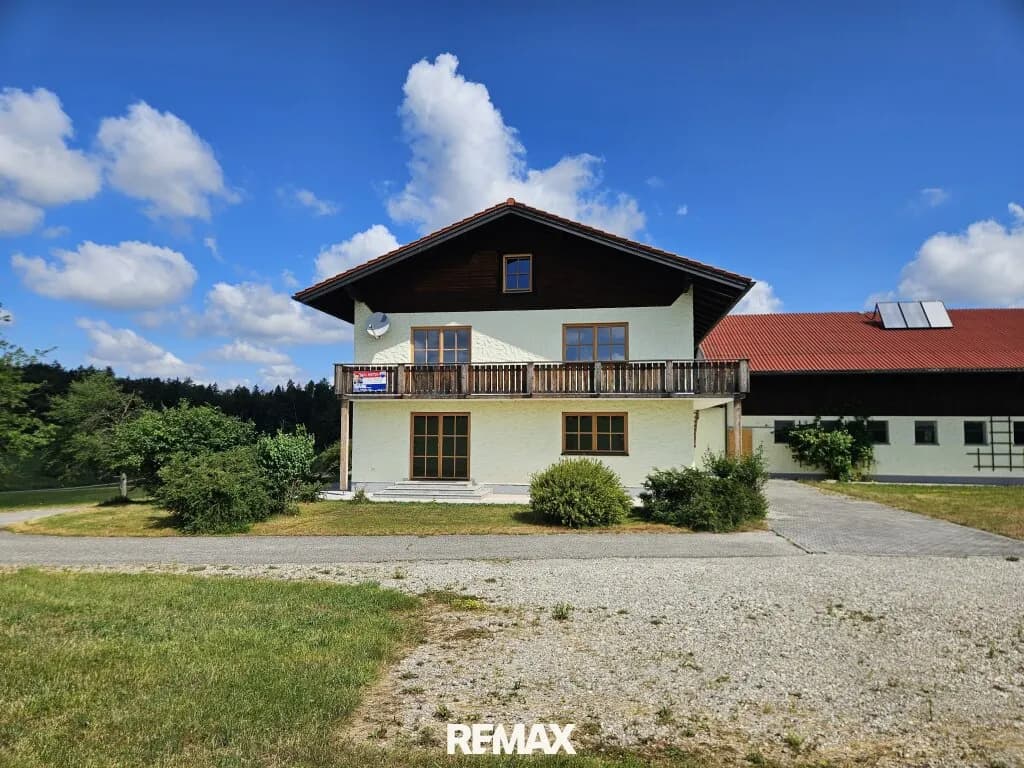 Haus mieten in Braunau am Inn – 288 m², € 1.690
