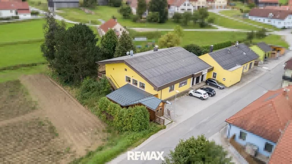Immobilie kaufen in Zwettl – 781 m², € 230.000 – Bild 2 von 31