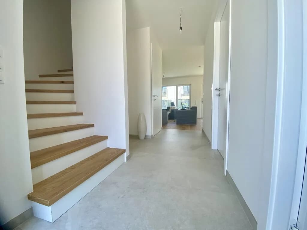 4-Zimmer-Haus mieten in Baden – 110 m², € 1.896 – Bild 8 von 16