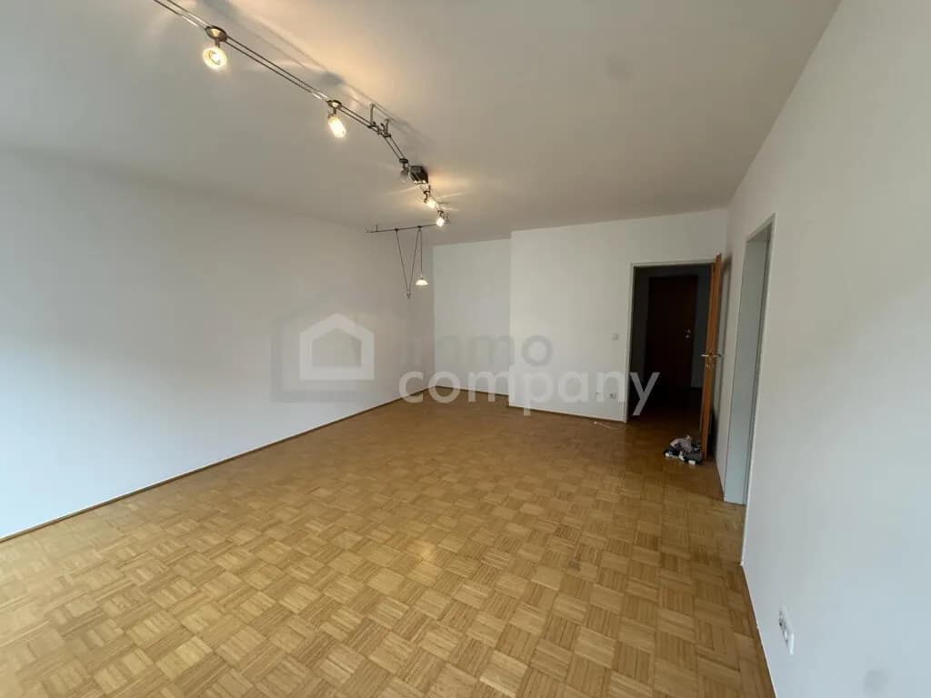 2-Zimmer-Wohnung kaufen in Linz – 59 m² – Bild 2 von 7