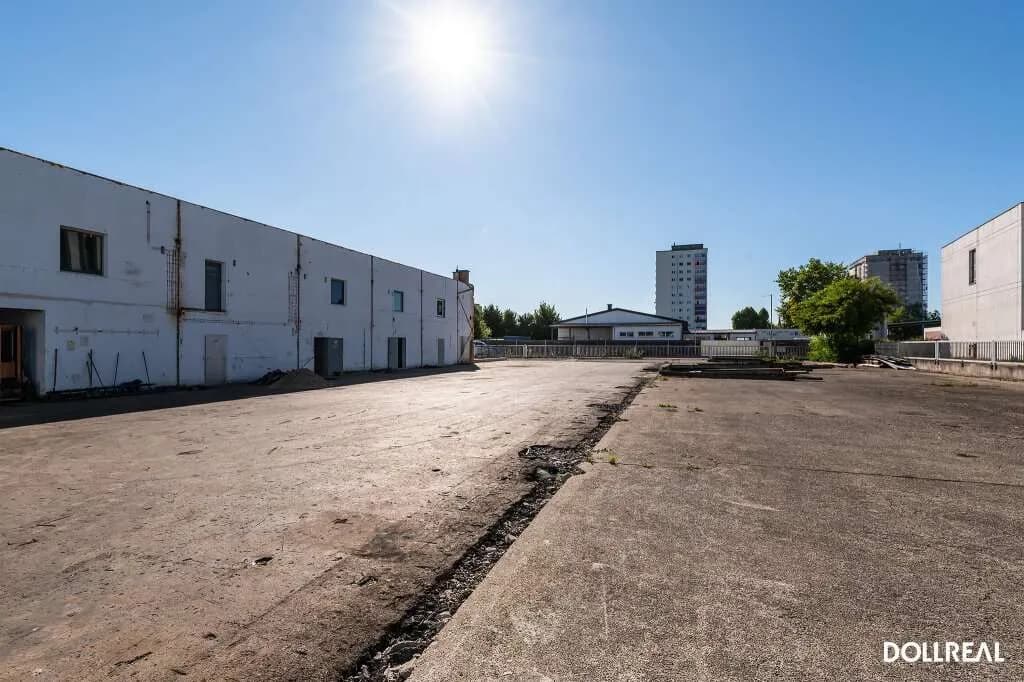 Grundstück kaufen in Braunau am Inn – 1 660 m², € 469.000