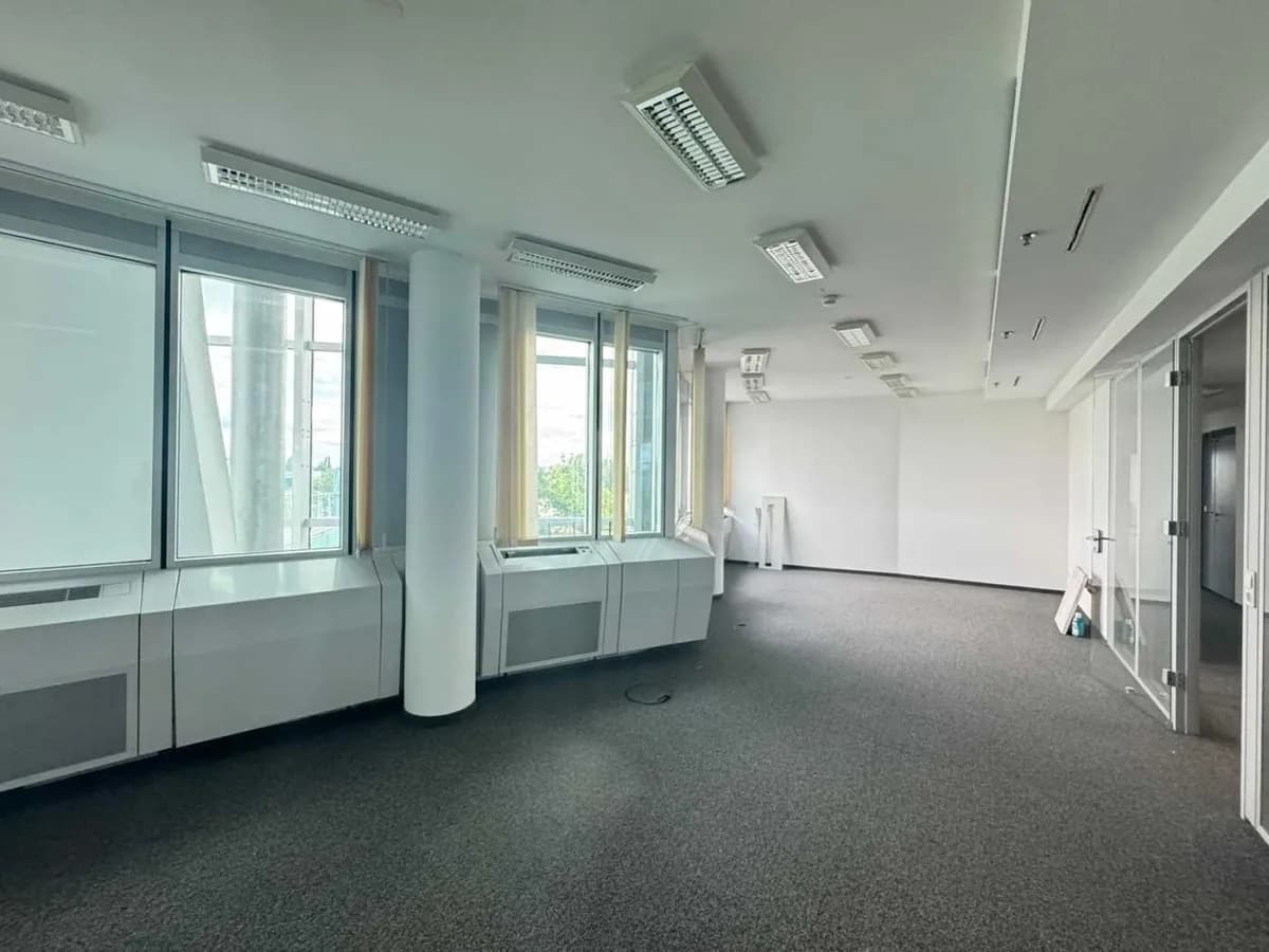 Gewerbeimmobilie mieten in Wien – 500 m², € 22 – Bild 8 von 22