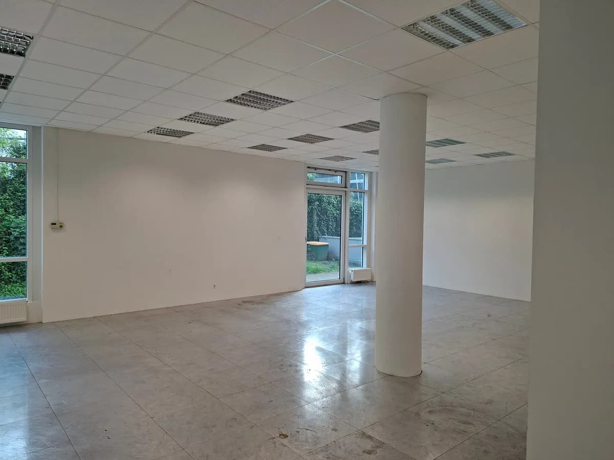 Gewerbeimmobilie mieten in Steyr – 213 m², € 3.408 – Bild 4 von 10