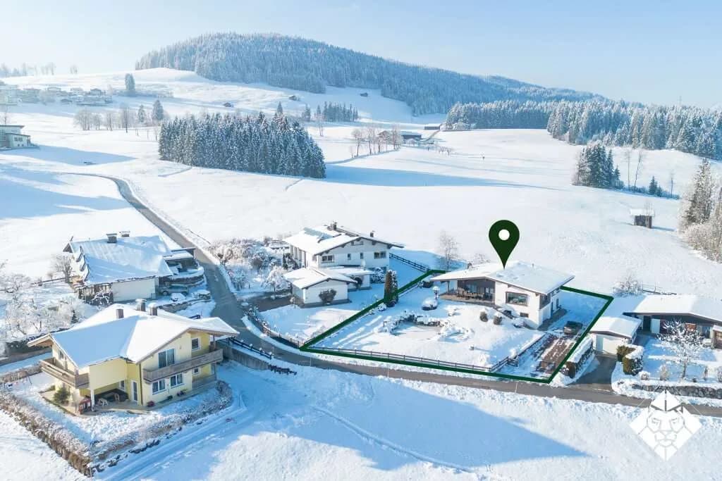Grundstück kaufen in Kitzbühel – 1 100 m², € 2.200.000 – Bild 2 von 24