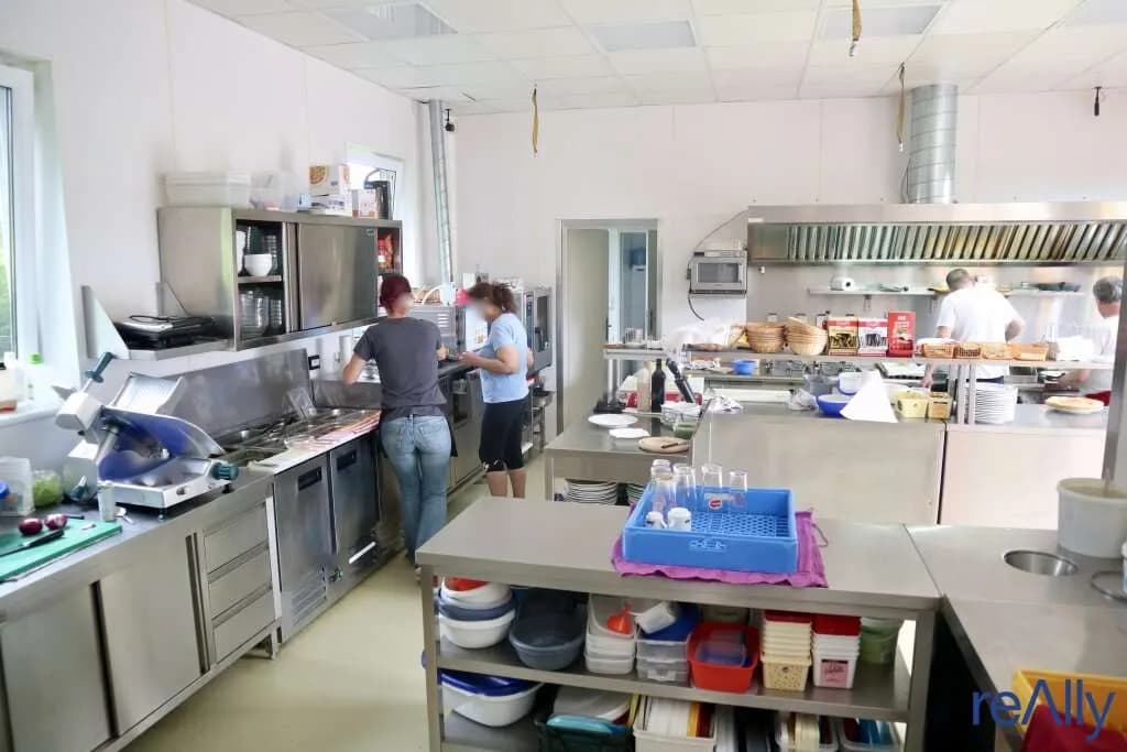 Gewerbeimmobilie mieten in Wien – 1 234 m², € 1.052 – Bild 9 von 15