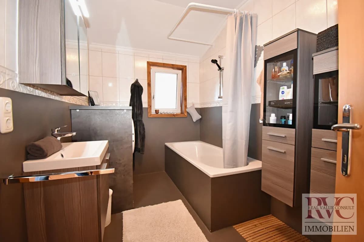 5-Zimmer-Haus kaufen in Zell am See – 321 m², € 490.000 – Bild 8 von 16
