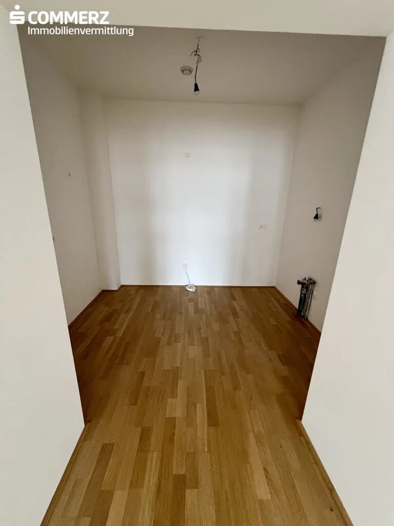 2-Zimmer-Wohnung mieten in Wiener Neustadt – 72,05 m², € 985 – Bild 3 von 9