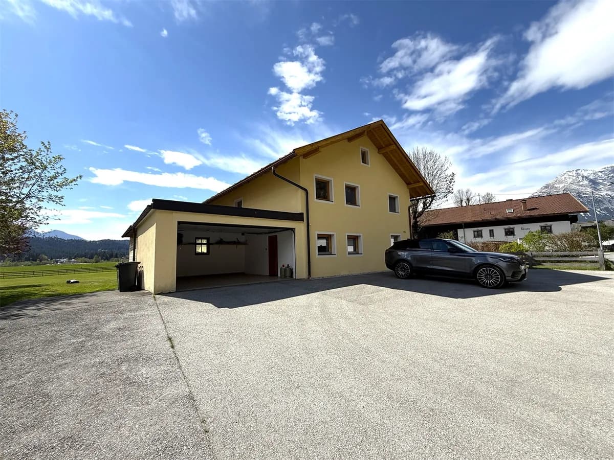 Haus kaufen in Innsbruck-Land – 165 m² – Bild 2 von 12
