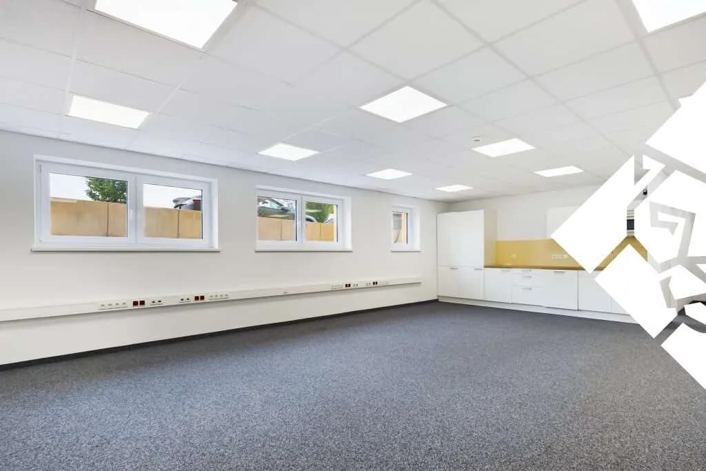 3-Zimmer-Gewerbeimmobilie mieten in Kufstein – 100 m², € 1.456