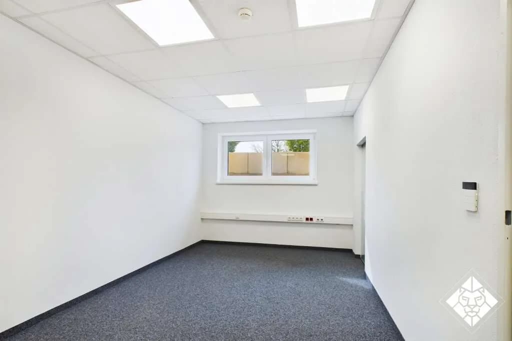 3-Zimmer-Gewerbeimmobilie mieten in Kufstein – 100 m², € 1.456 – Bild 4 von 11