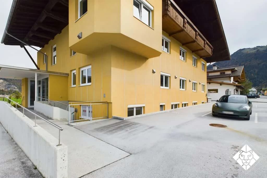 3-Zimmer-Gewerbeimmobilie mieten in Kufstein – 100 m², € 1.456 – Bild 8 von 11