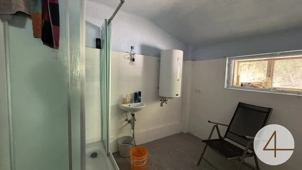 Haus kaufen in Horn – 480 m², € 59.000 – Bild 5 von 6