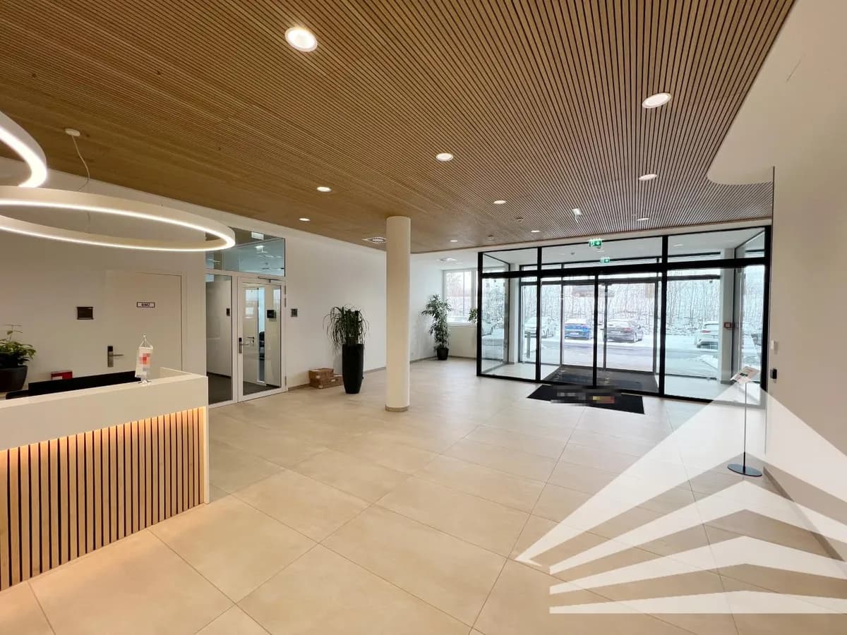 Gewerbeimmobilie mieten in Linz Land – 391 m², € 4.690