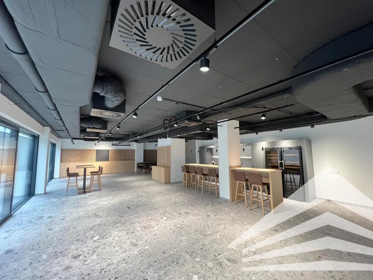 Gewerbeimmobilie mieten in Linz Land – 391 m², € 4.690 – Bild 7 von 18