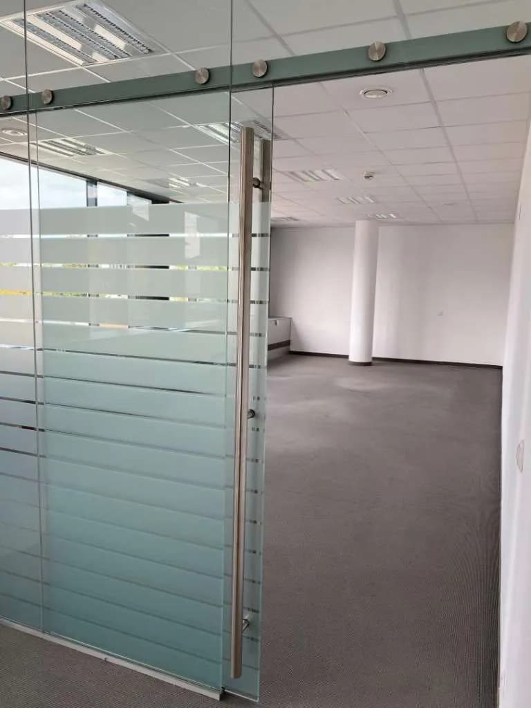 Gewerbeimmobilie mieten in Wels – 266 m², € 3.299 – Bild 16 von 18