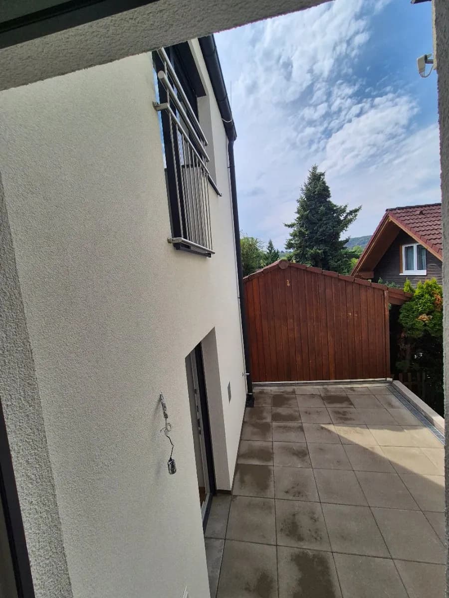 3-Zimmer-Haus mieten in Mödling – 90 m², € 1.990 – Bild 2 von 45