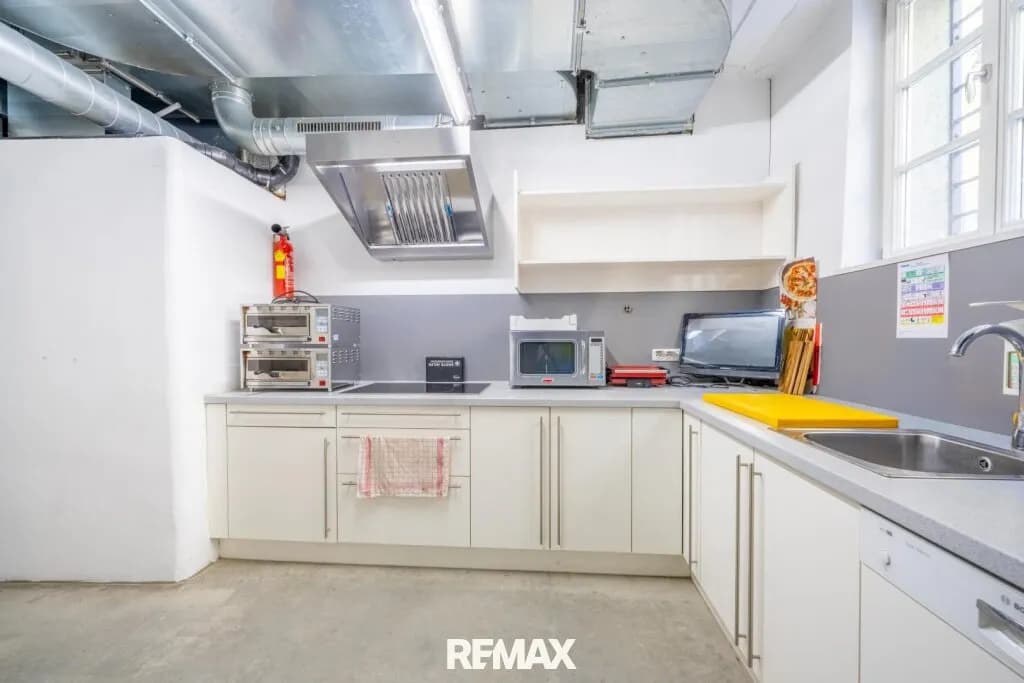 Gewerbeimmobilie mieten in Hallein – 125 m², € 1.817 – Bild 7 von 7